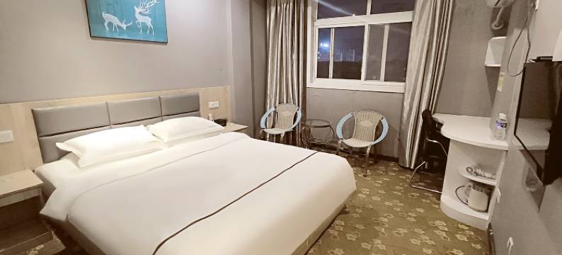 爱乐创意酒店(上蔡汽车站店)图片