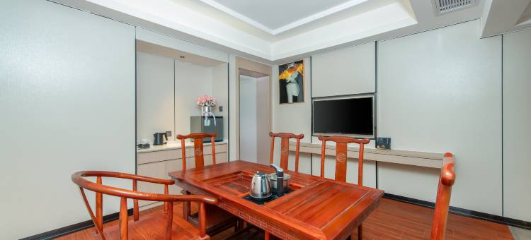 柏霖酒店(芦笙广场步行街店)图片