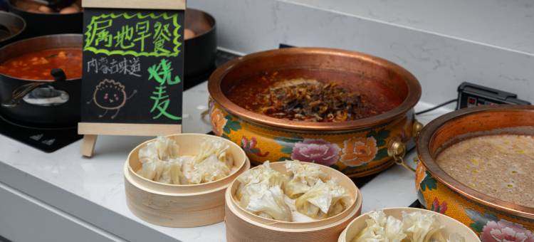 呼和浩特海亮广场中山路地铁站亚朵酒店图片