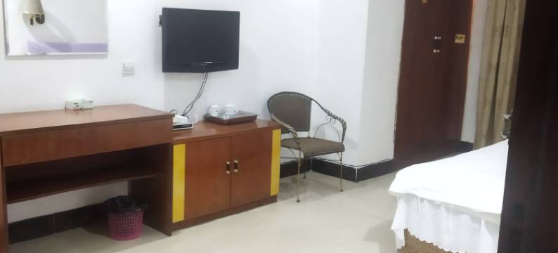 和平和逸宾馆图片