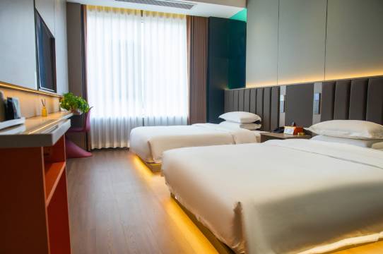 奈斯酒店(盂县阳泉北站李宾山路店)