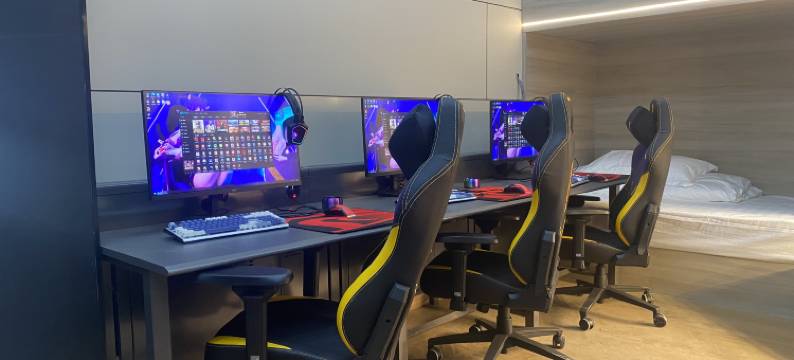 同舟四季电竞酒店图片