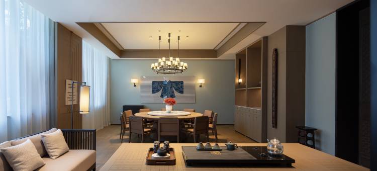 丽江火车站漫心府图片