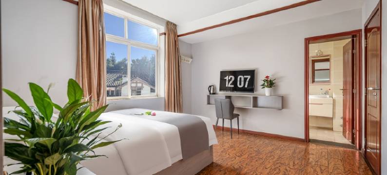 西昌18度假日客栈(火把广场湿地公园店)图片