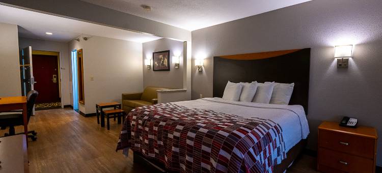 丹维尔红顶套房酒店(Red Roof Inn & Suites Danville, IL)图片