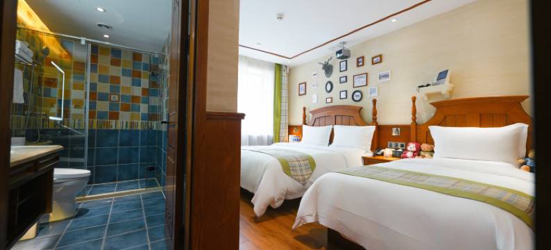 丽呈雅客小镇(中央大街哈尔滨火车站店)图片