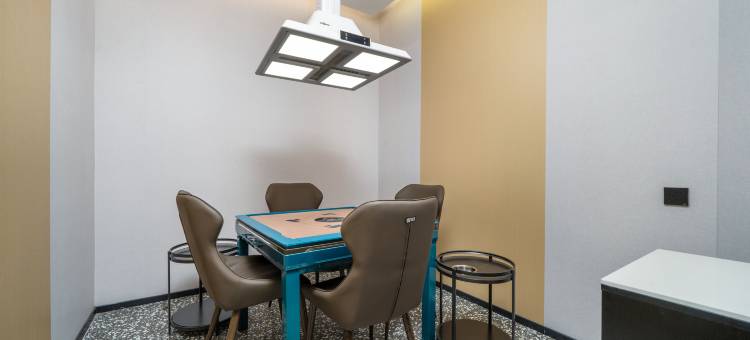 八号季公寓(深圳世界之窗华侨城地铁站店)图片