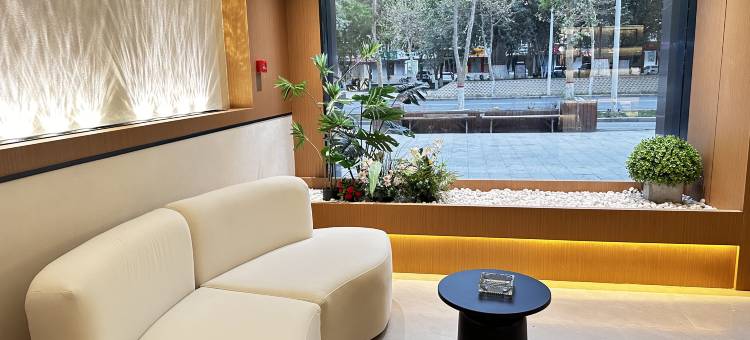 阿拉尔水木上善精品酒店(新天地商业街店)图片