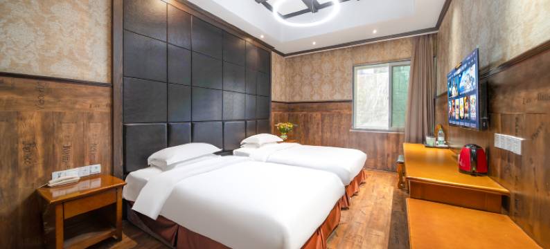 天逅酒店(青果巷南大街地铁站店)图片