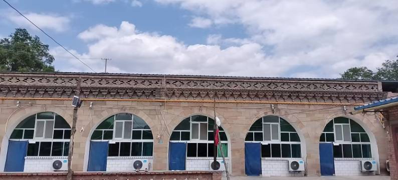 甘泉连姐窑洞民宿图片