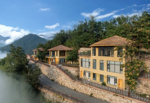 九尾仙踪度假酒店外景图