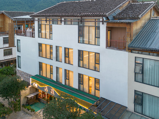 巷往美宿(荔波小七孔景区东门售票处店)