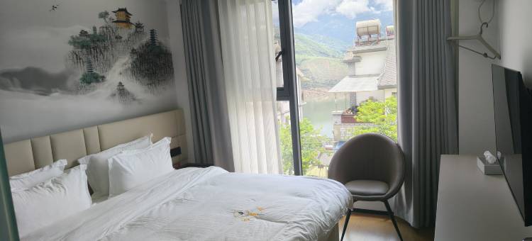 宁南白鹤居酒店图片