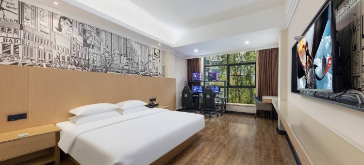 美娱·星峰电竞酒店(邵阳江北广场店)图片