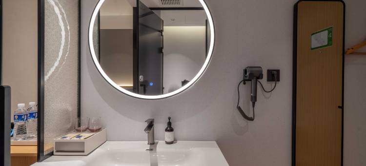 Zsmart智尚酒店(南京南站双龙大道地铁站店)图片