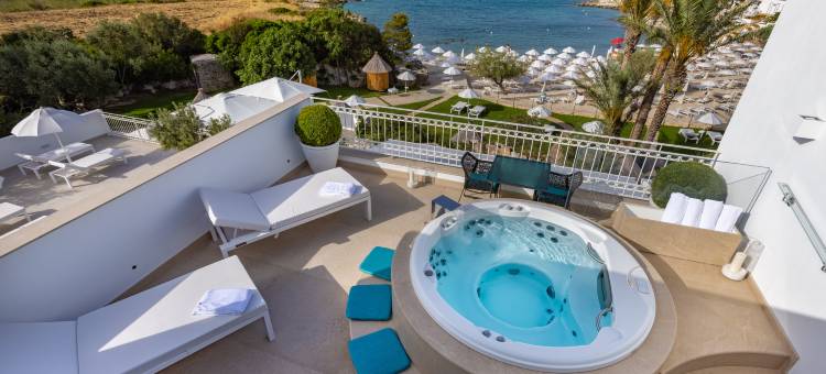 格罗塔帕拉奇赛海滩酒店(Grotta Palazzese Beach Hotel)图片