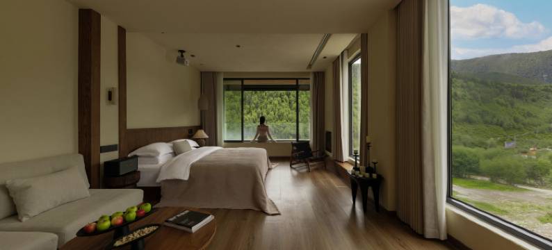 日上三竿丨礼畔·私汤villa(四姑娘山景区店)图片