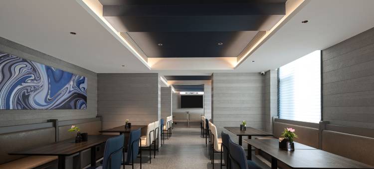 兰州火车站兰州大学轻居酒店图片