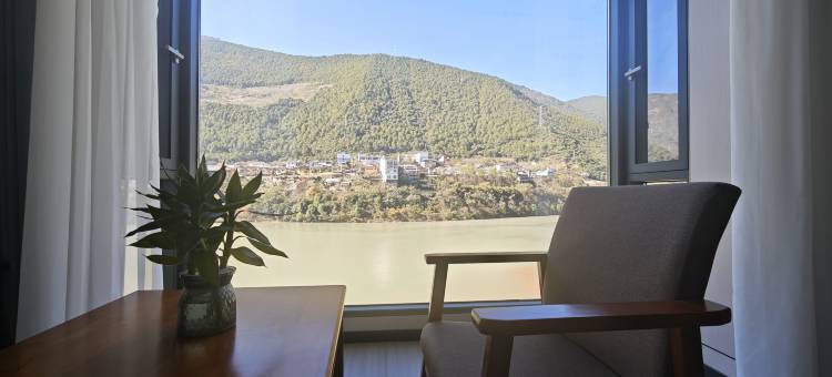 南吉旅程酒店图片