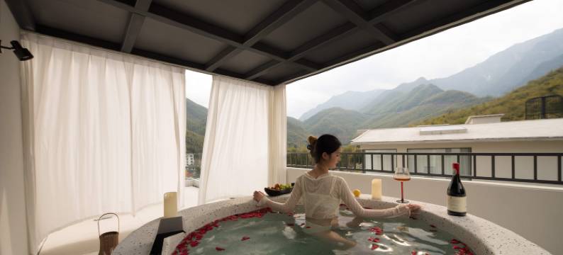 净隐·Lume山景临雾私汤美宿(安吉云上草原店)图片