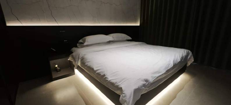 竞自由电竞酒店(图木舒克店)图片