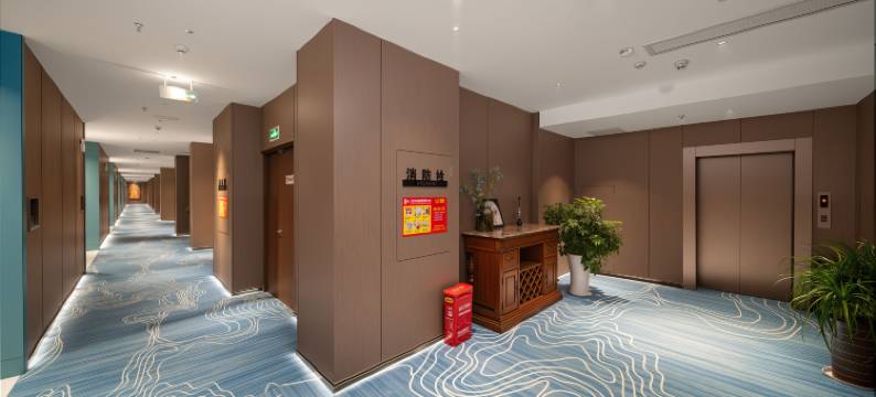 泽辰国际酒店(荆州公安通运汽车客运站信达城市广场店)图片