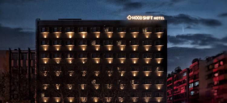 MOOD SHIFT酒店(甲秀楼青云市集店)图片