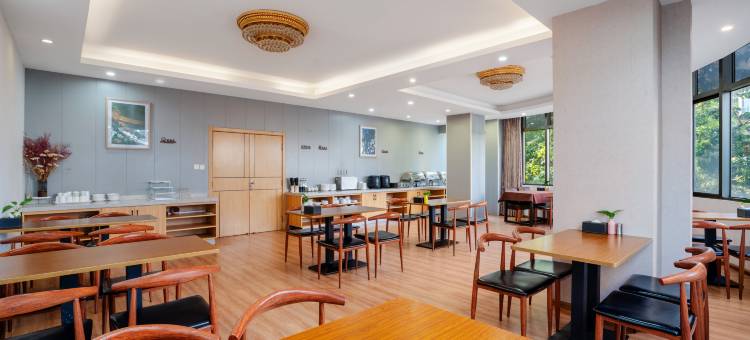龚禧里·UP酒店(翠湖公园昆明动物园店)图片