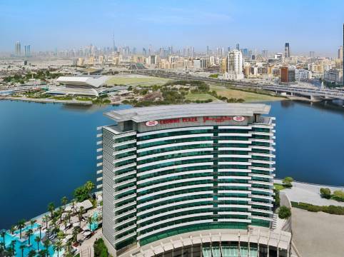 Crowne Plaza 迪拜节日之城皇冠假日酒店(Crowne Plaza DUBAI - FESTIVAL CITY by IHG)