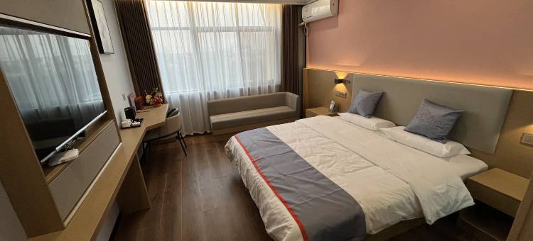 骏怡连锁酒店(滨海育才高中店)图片