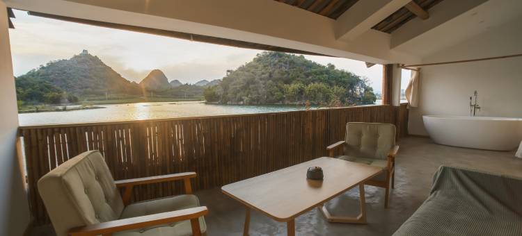 普者黑日扎白扎湖景客栈图片