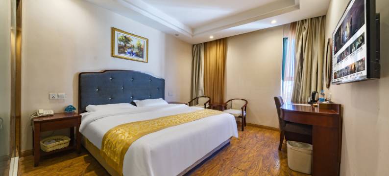 上海漫电竞酒店(春申路地铁站店)图片