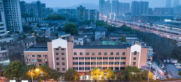 凯旋龙连锁酒店(汽车西站望城坡地铁站店)图片