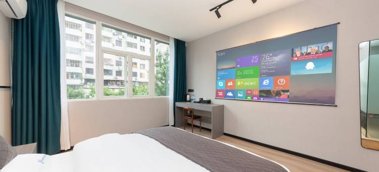 由里尚雅智慧酒店(大竹职业中学店)图片