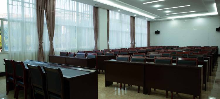 致远国际酒店(昆明高铁南站大学城店)图片