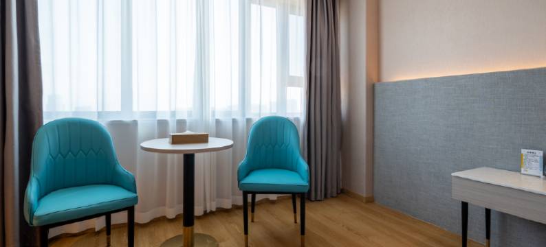 朝漫酒店(日照火车站万平口景区店)图片