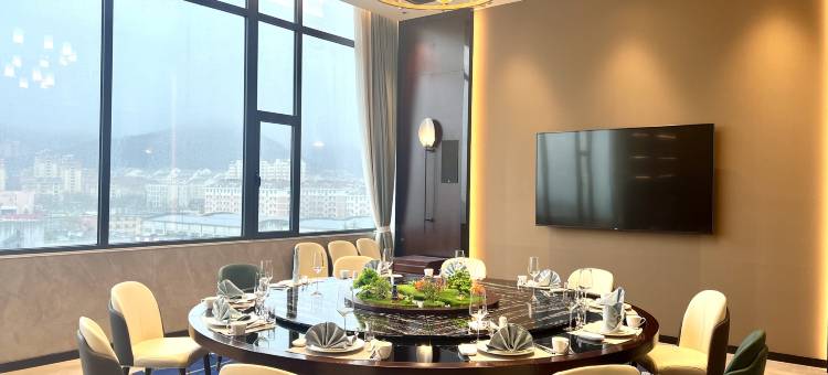 威海天和美术馆酒店(葡萄滩海水浴场店)图片