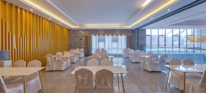 清镇君和大酒店图片