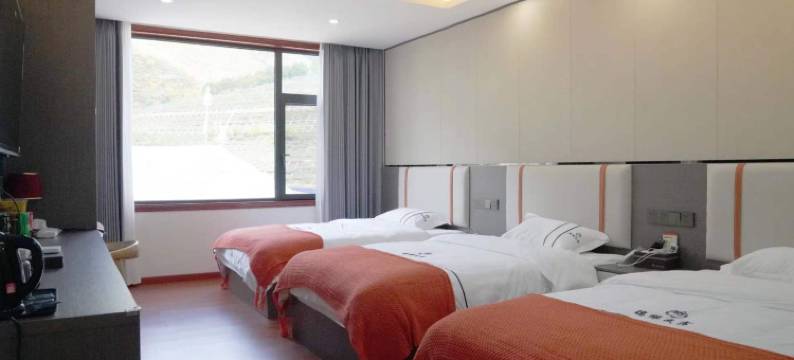 马尔康东豪酒店图片