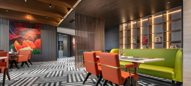 南昌红谷滩万达广场枫渡酒店图片