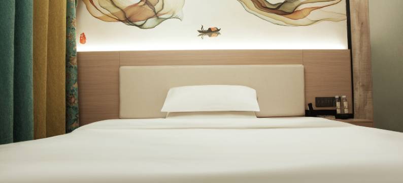 松桃青橙时尚酒店(世昌广场店)图片