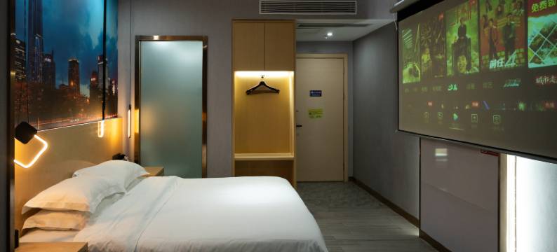 润豪酒店(深圳坂田北五和地铁站店)图片