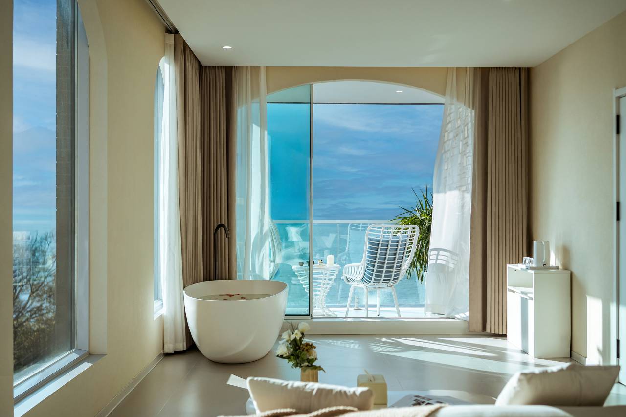 漫涂Wander·涟海云栖丨Ocean 全海景智能艺墅(大理洱海店)图片