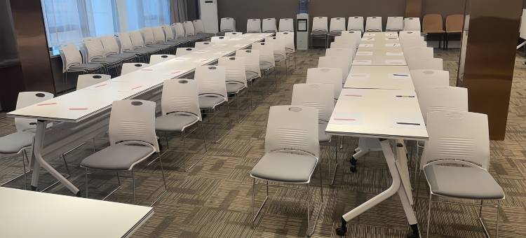 如家精选酒店(青岛即墨古城鹤山路地铁站店)图片