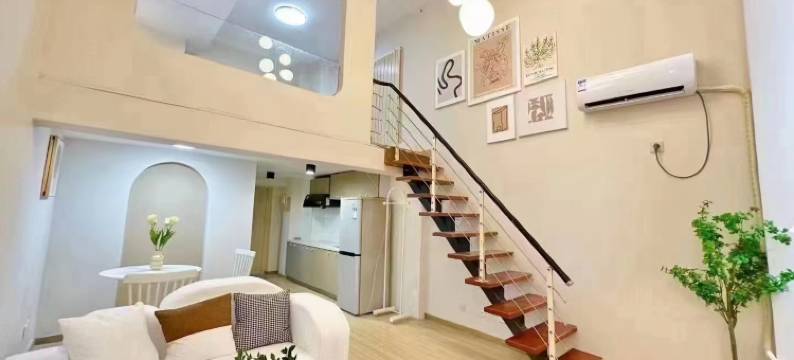 栖闲美宿(大连高新万达店)图片