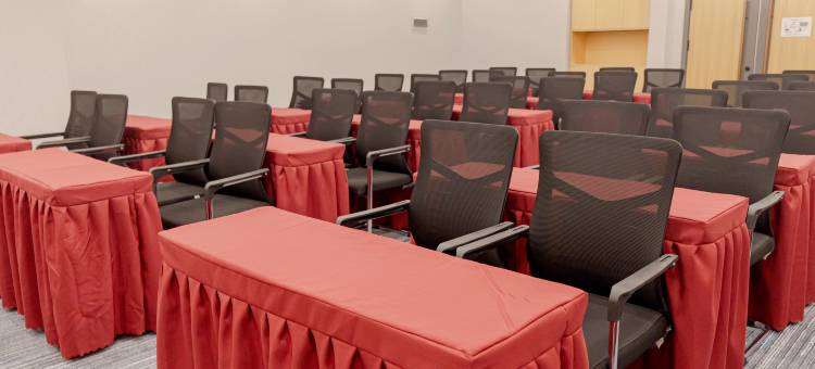 如家UP华驿精选酒店(天津滨海新区泰达MSD青年广场店)图片