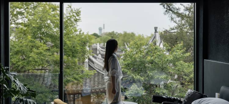 江南赋园林私汤设计师民宿(南浔古镇店)图片