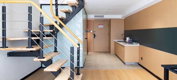 网鱼电竞酒店(天津静海团泊大学城店)图片