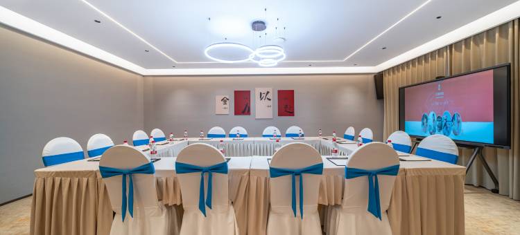艺龙壹棠酒店(郑州郑东新区高铁东站店)图片