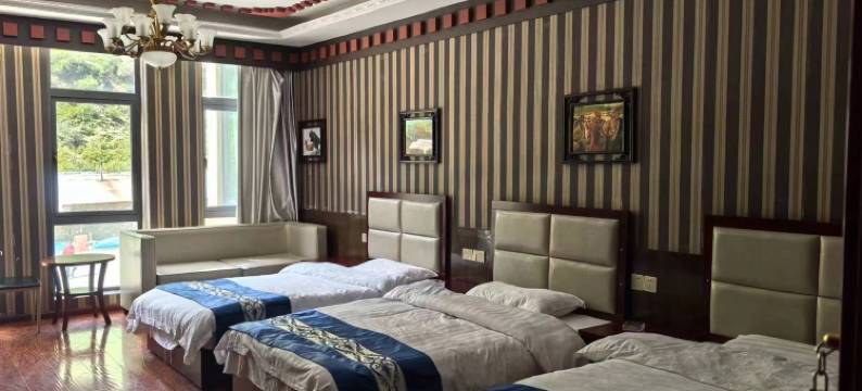 嘉黎秘境酒店图片